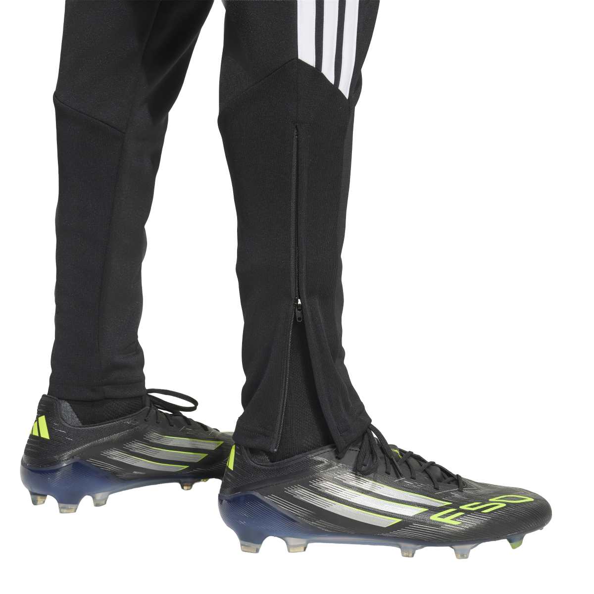 adidas Trainingshose TIRO 26 LEAGUE - slim fit 